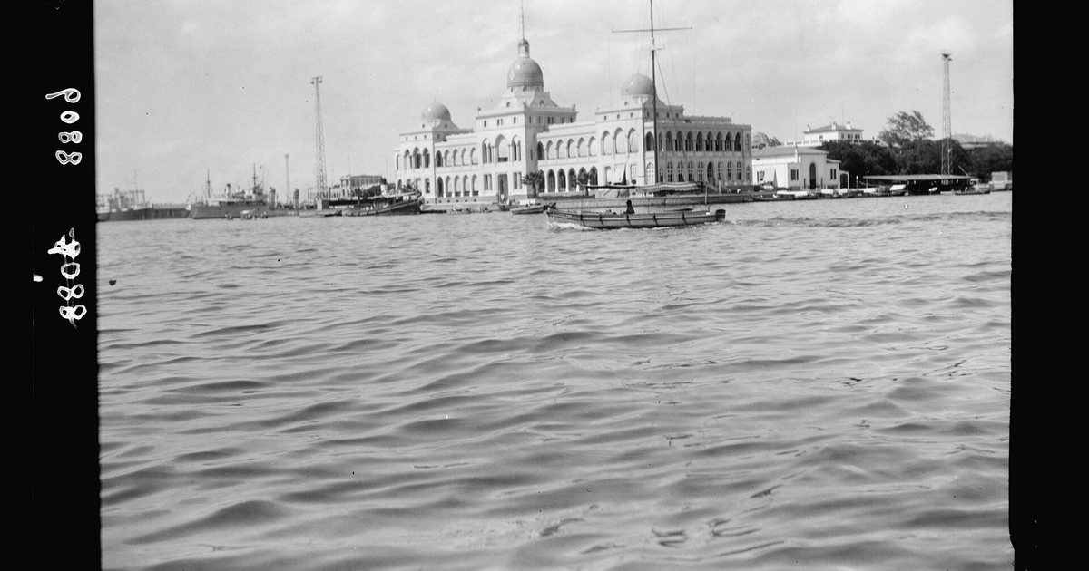 معلم من محافظة بورسعيد